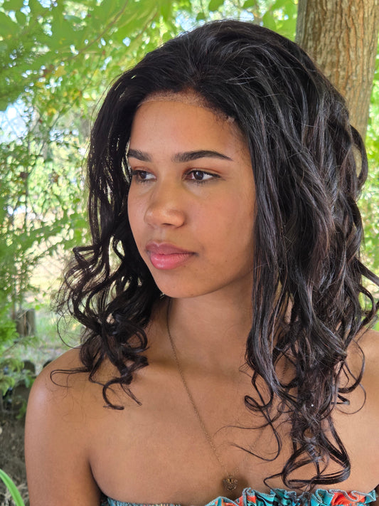 UNIVERS’HAIR — LAETI PERRUQUE BOUCLÉE 16" LACE HD