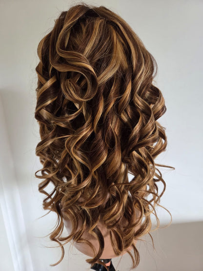 CARAMEL- – Perruque Naturelle Bouclée Miel