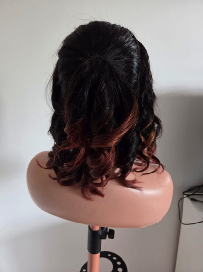 Perruque Glueless 16” – Carré bouclé ombré cuivré