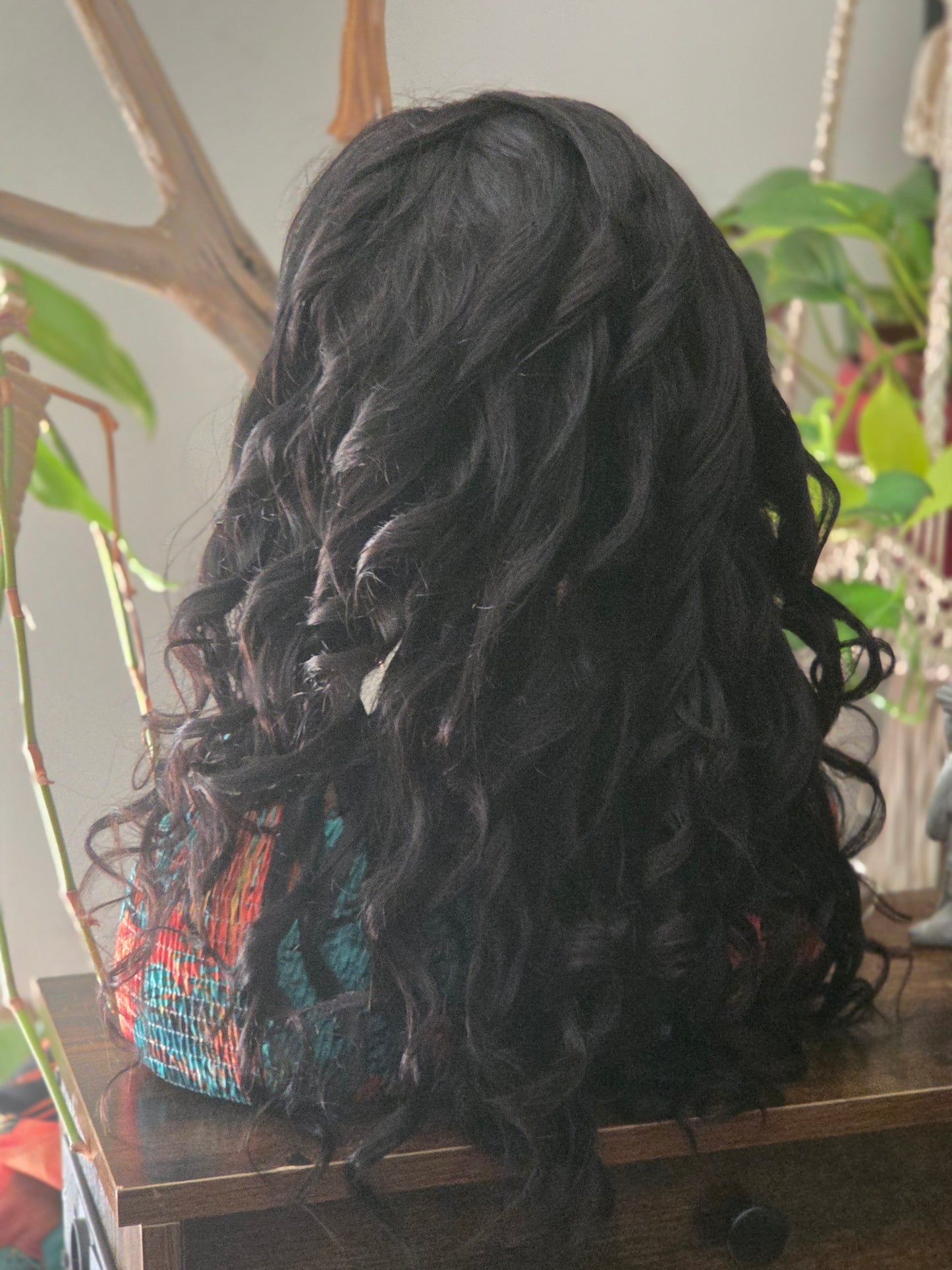 UNIVERS’HAIR  — LAETI PERRUQUE BOUCLÉE 16" LACE HD 