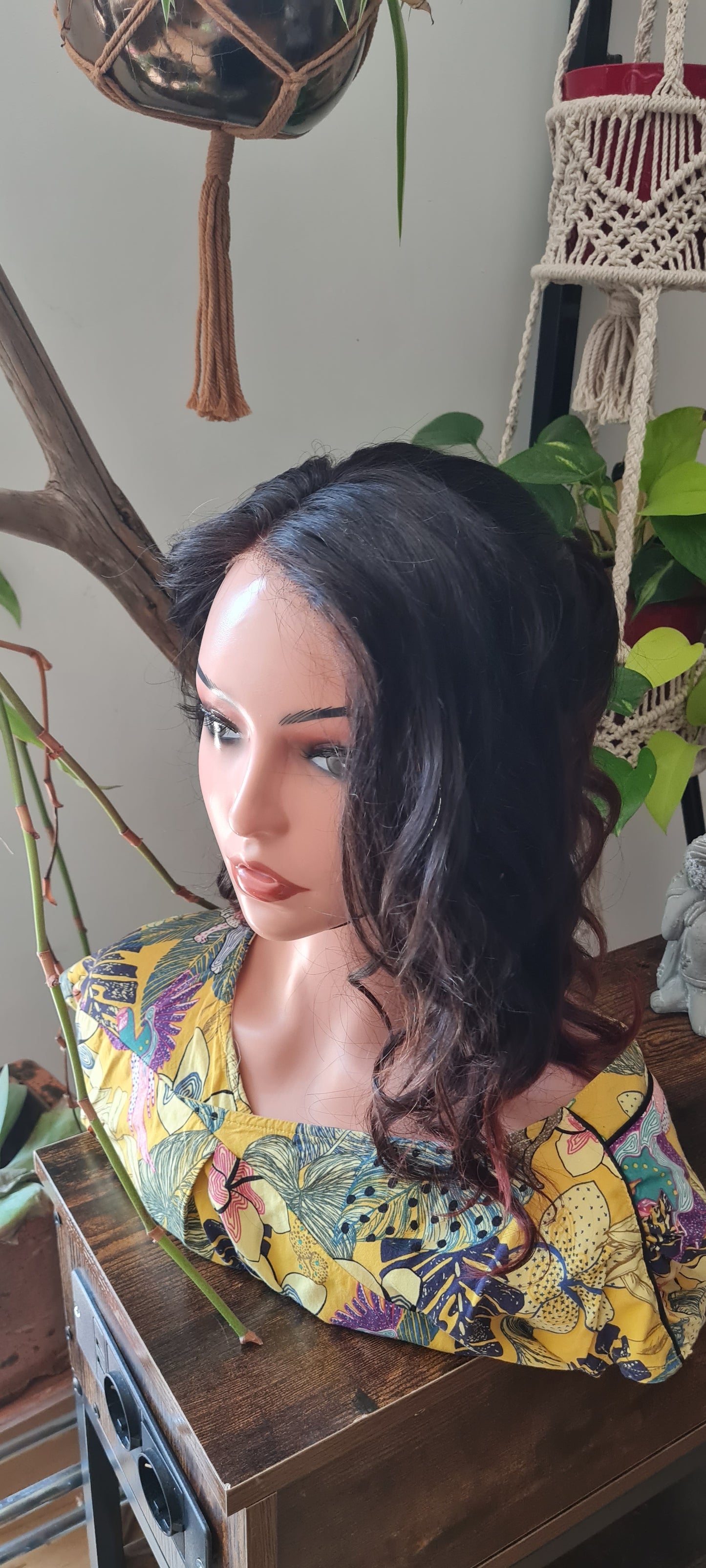 Perruque Glueless 16” – Carré bouclé ombré cuivré